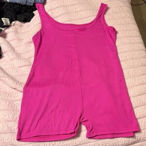 SHEIN Curve Vibrant Pink Ribbed Top